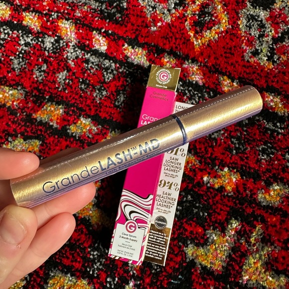 NEW GrandeLASH - MD Lash Enhancing Serum - Picture 4 of 4